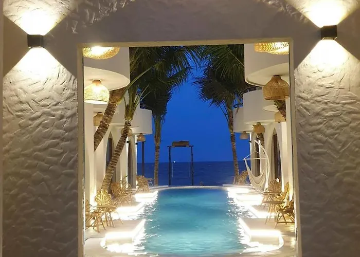 Отель La Bali Mui Ne Фантхьет