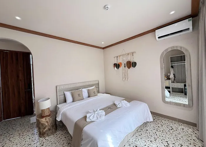 Отель La Bali Mui Ne