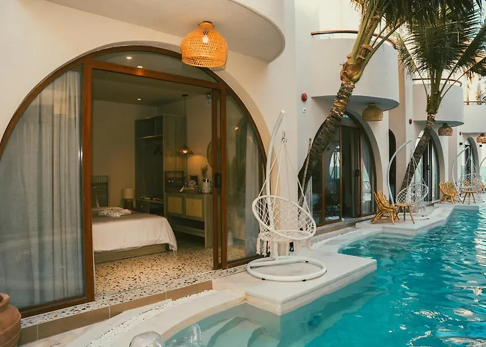 Отель La Bali Mui Ne 3*